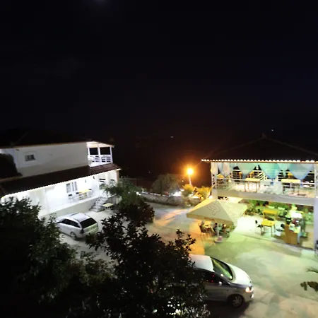 Riza Veliu 4* Piqeras